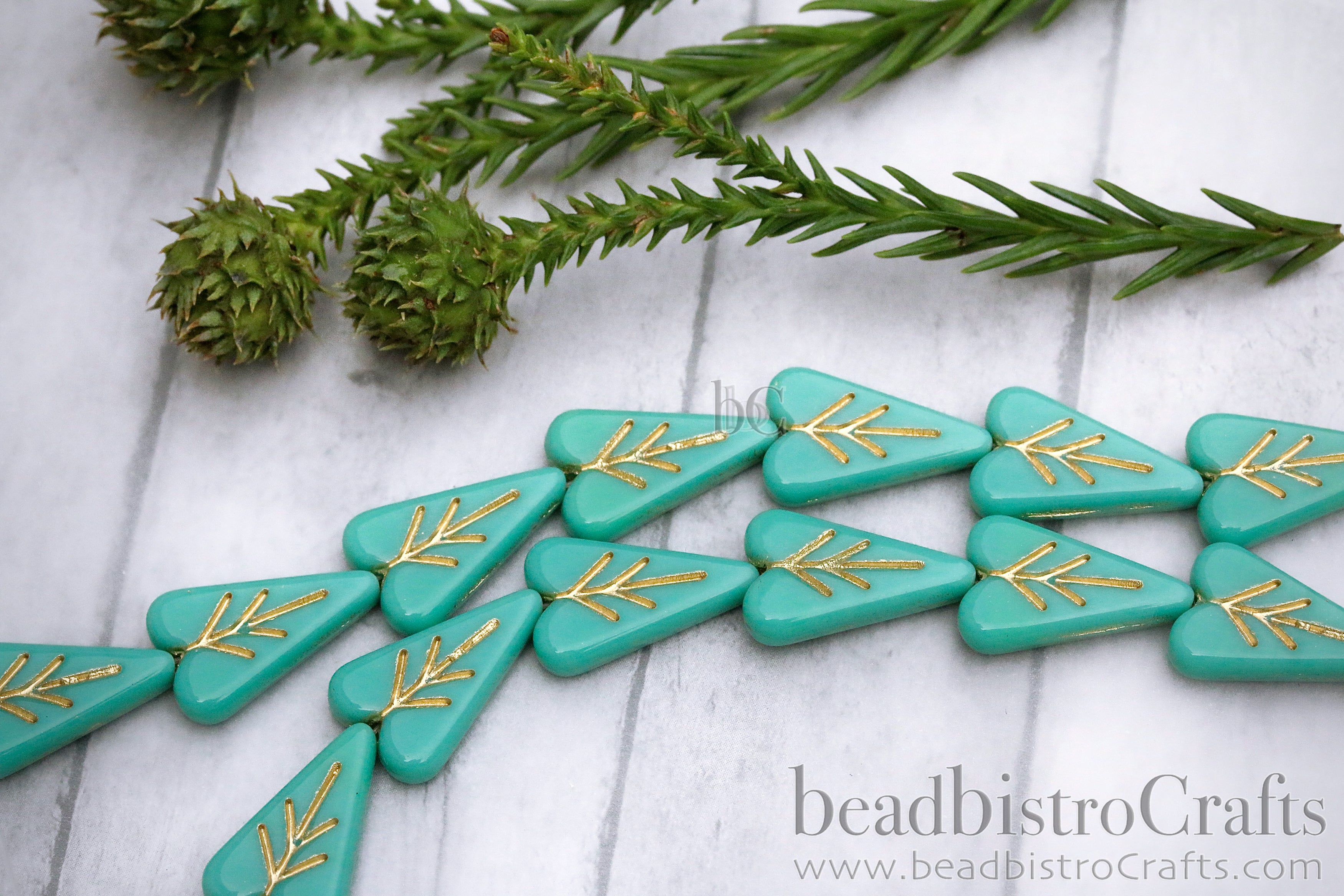 Czech Glass Heart Leaf Beads 16x11mm Opaque Turquoise / Gold Wash (8pcs)