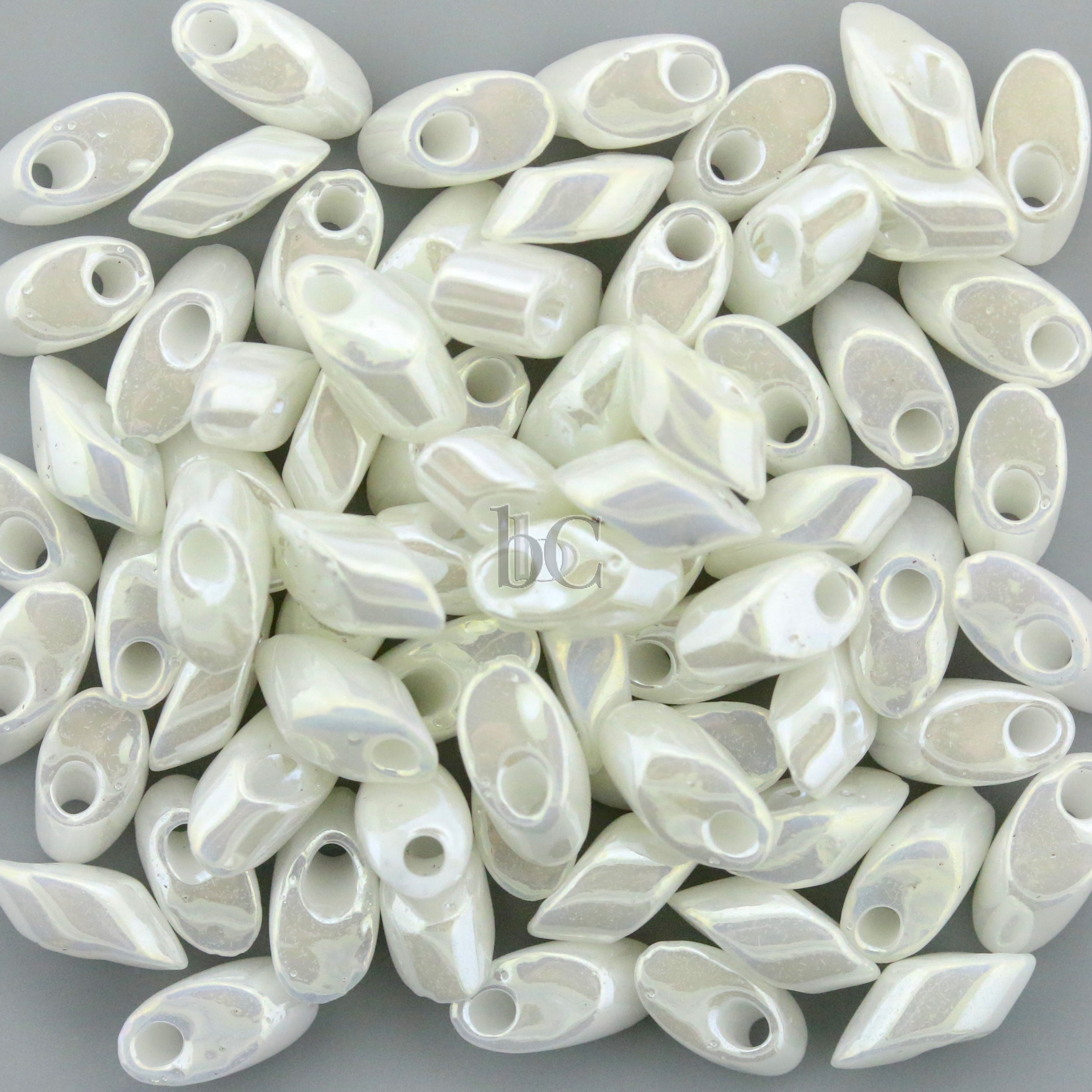 Miyuki Long Magatama Beads, Pearl Ceylon # 591 ~ 8.5 Grams
