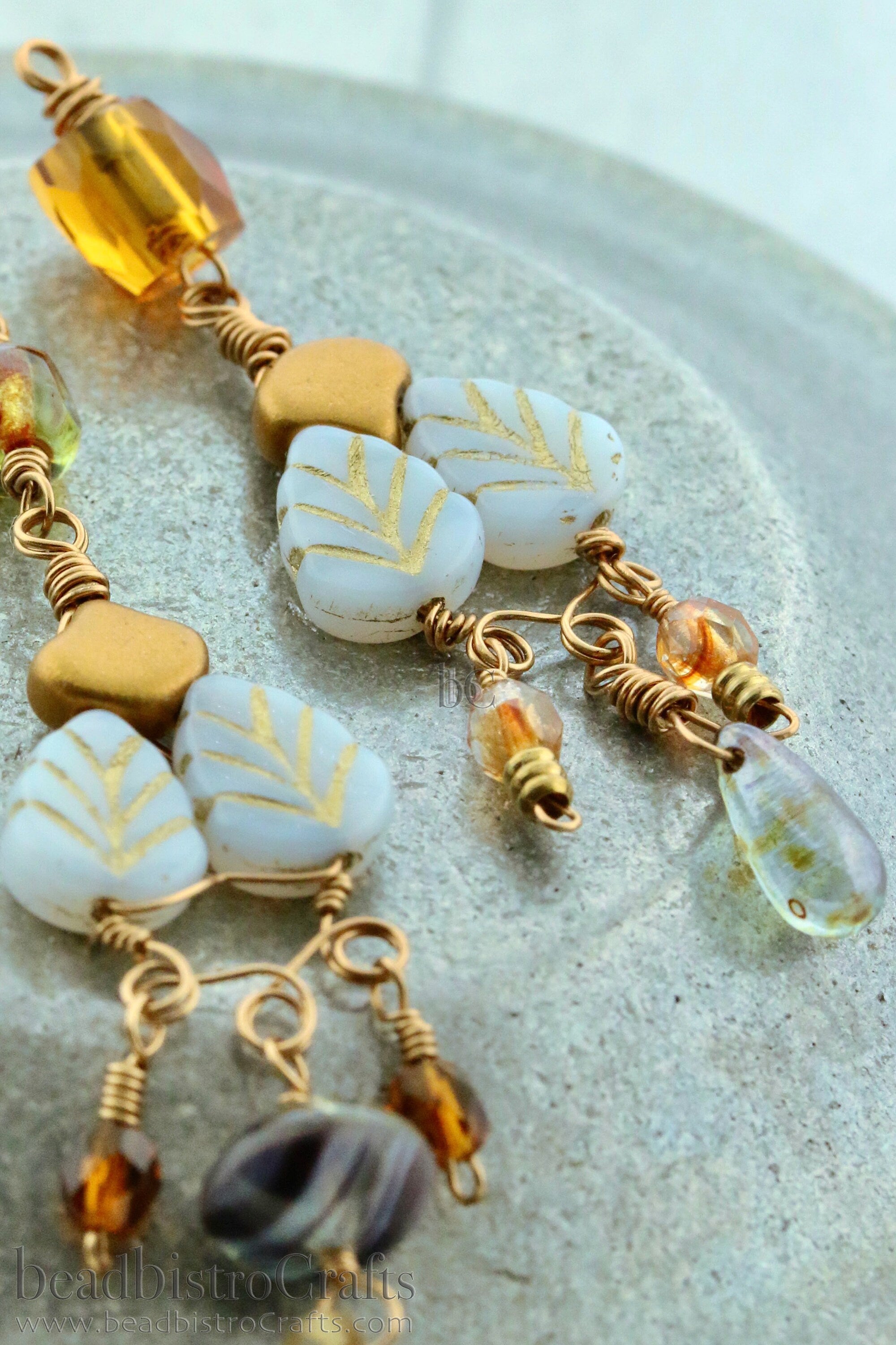 16pcs Leaf beads - Pressed Czech glass Mint Leaves - MILKY Alabaster GOLD Wash - 10x8mm