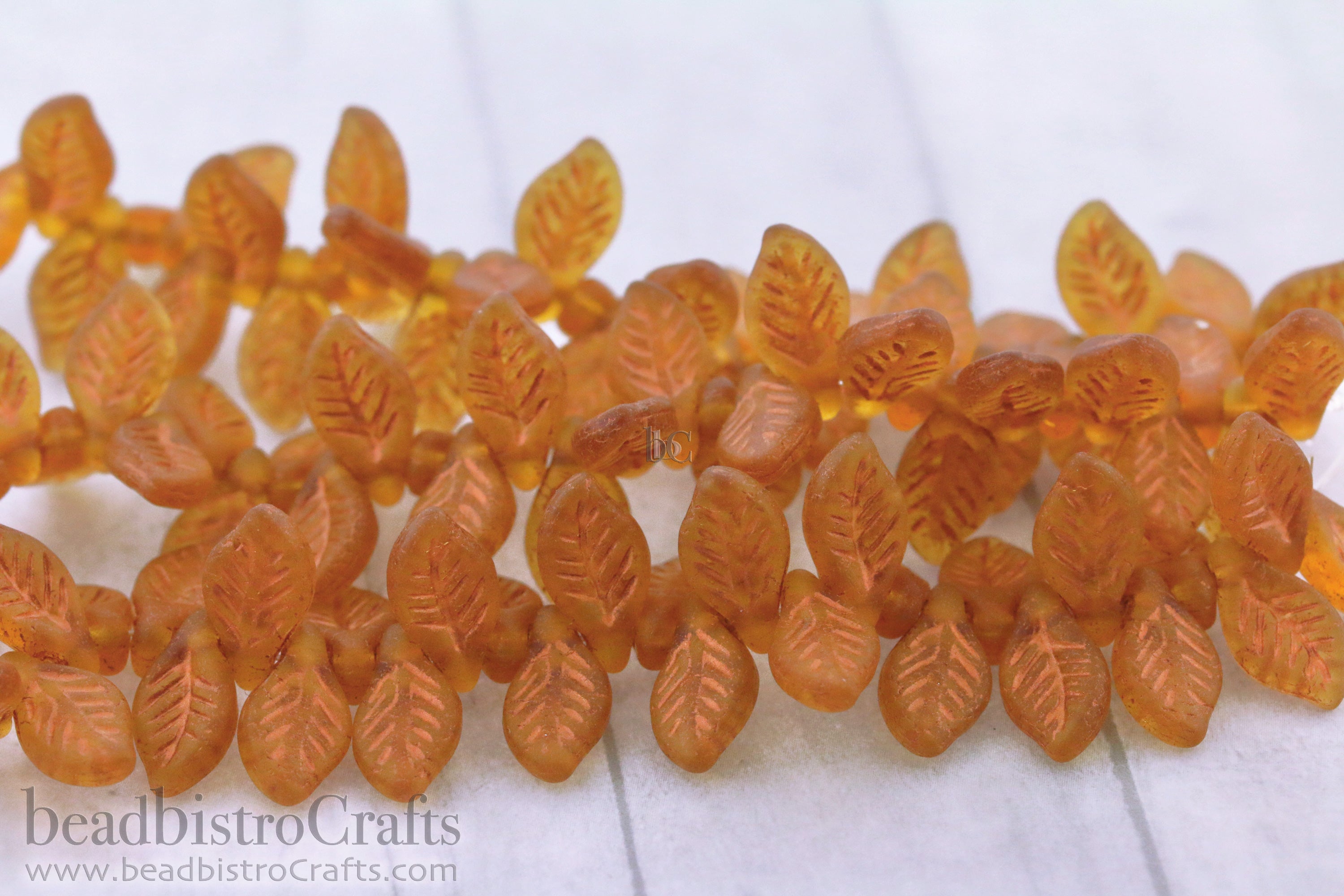 Czech Glass Bay Leaf Beads 6x12mm Topaz Matte Copper Wash (30pcs)