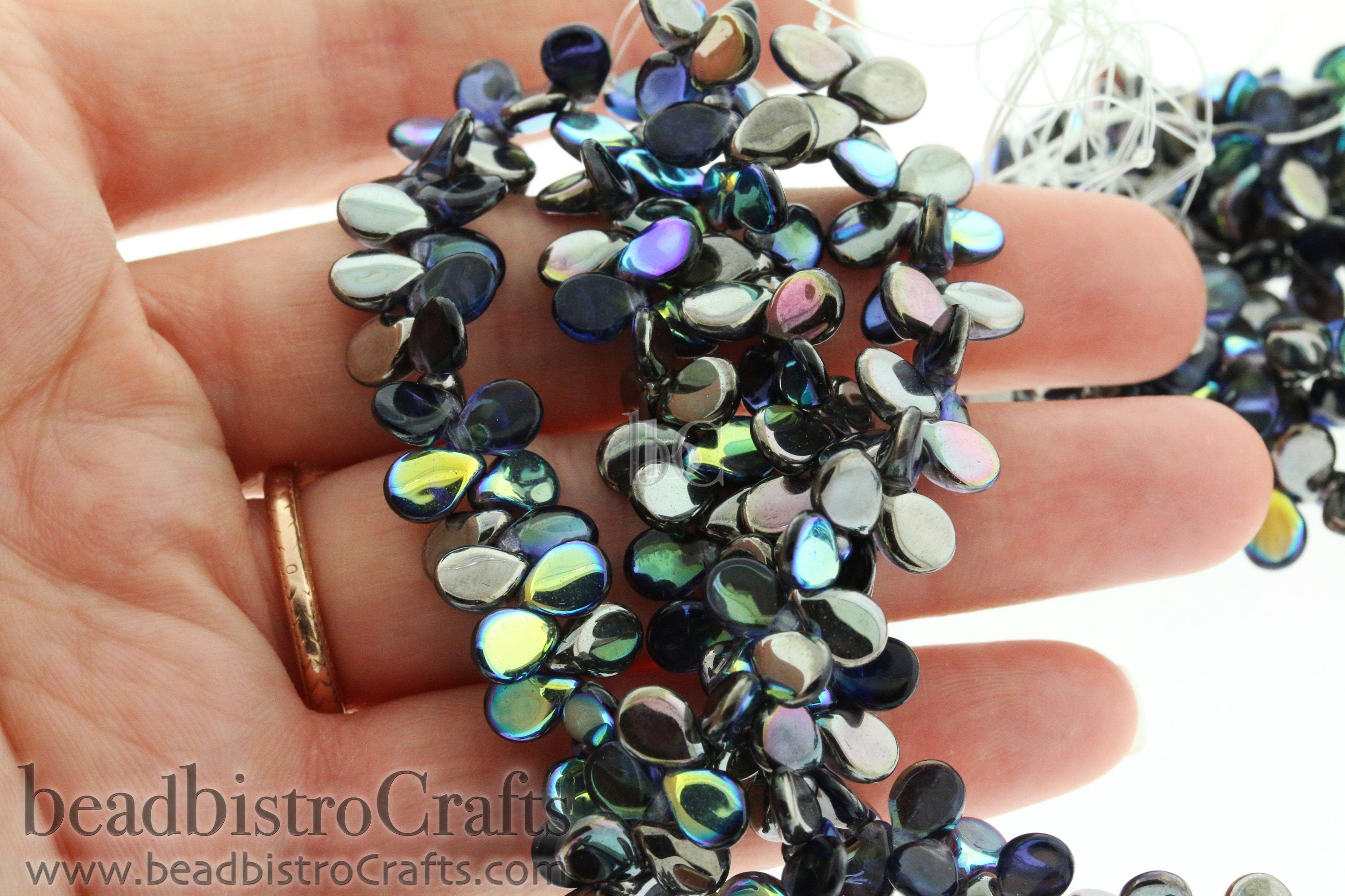 50pcs Czech Pip Beads * NEW Tanzanite Blue GRAPHITE RAINBOW Petals - Glass Drop Beads - Preciosa Pip 5x7mm