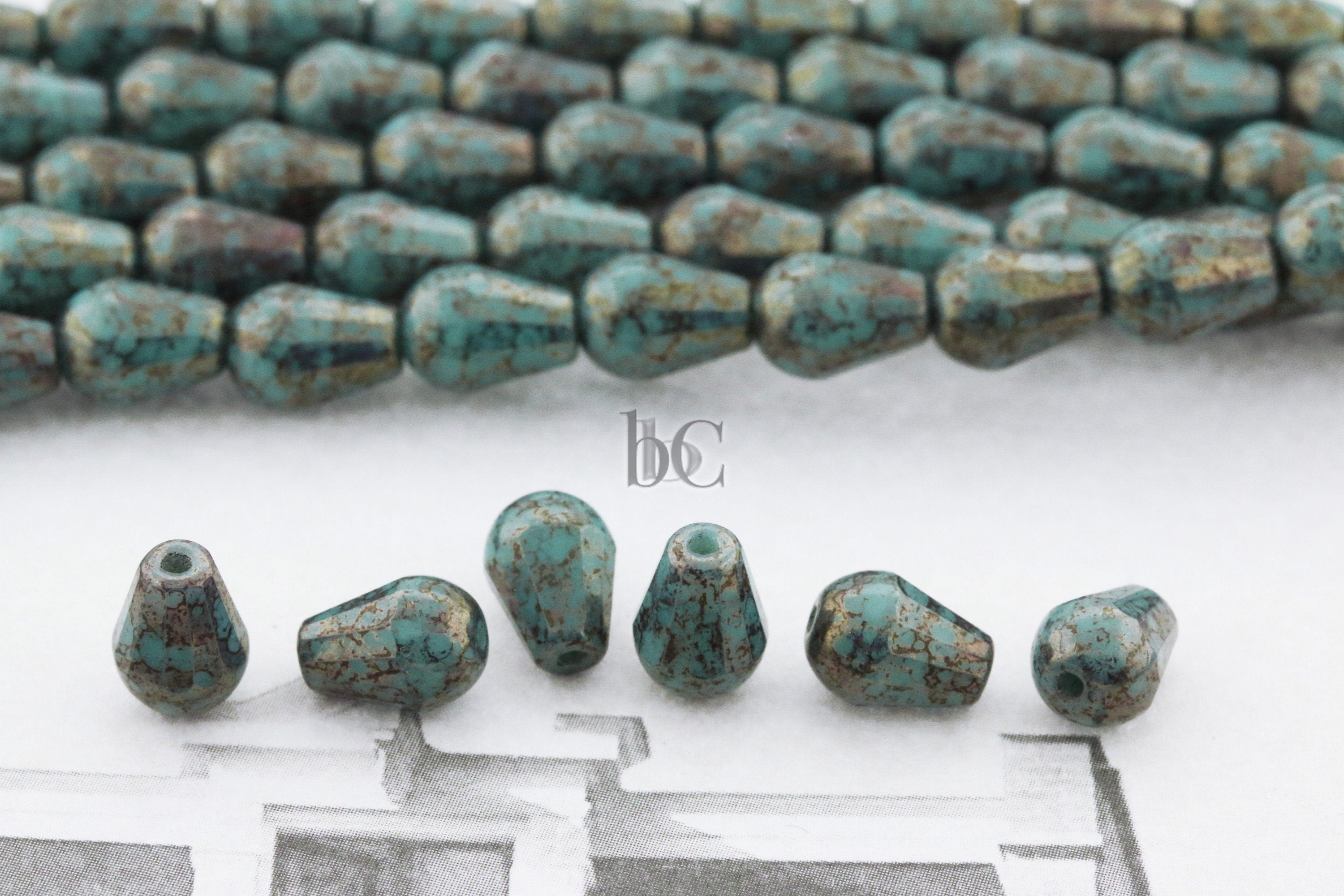 Facetted Glass Drop beads - 19pcs or 57pcs Opaque Turquoise BRONZE TERACOTA PURPLE facetted Czech glass bead - 8x6mm