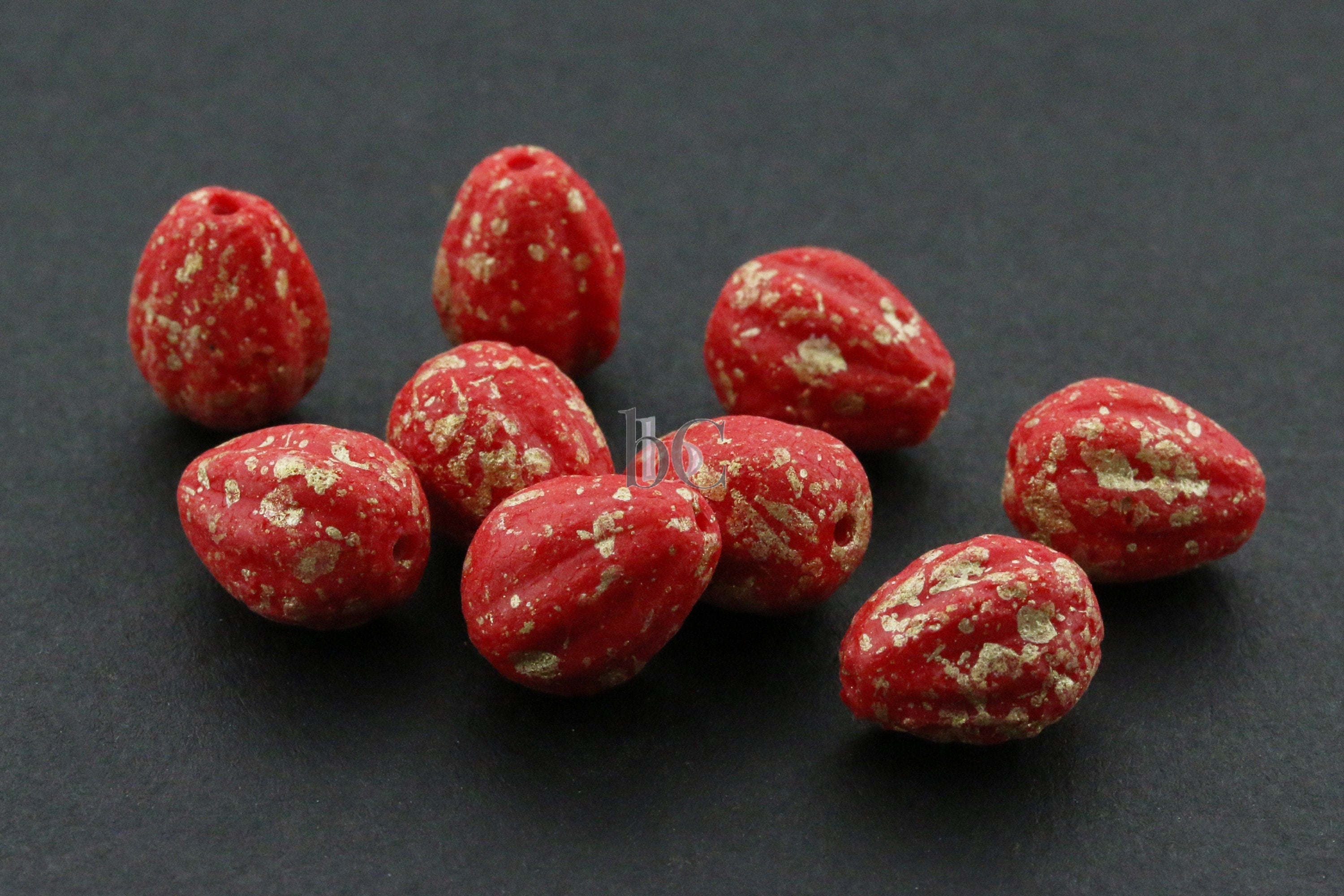 Melon Drop Bead - 6pcs Funky Acid Etched Red Czech Glass Melon beads - Opaque Red Coral ETCH GOLD SPLASH - 11x9mm