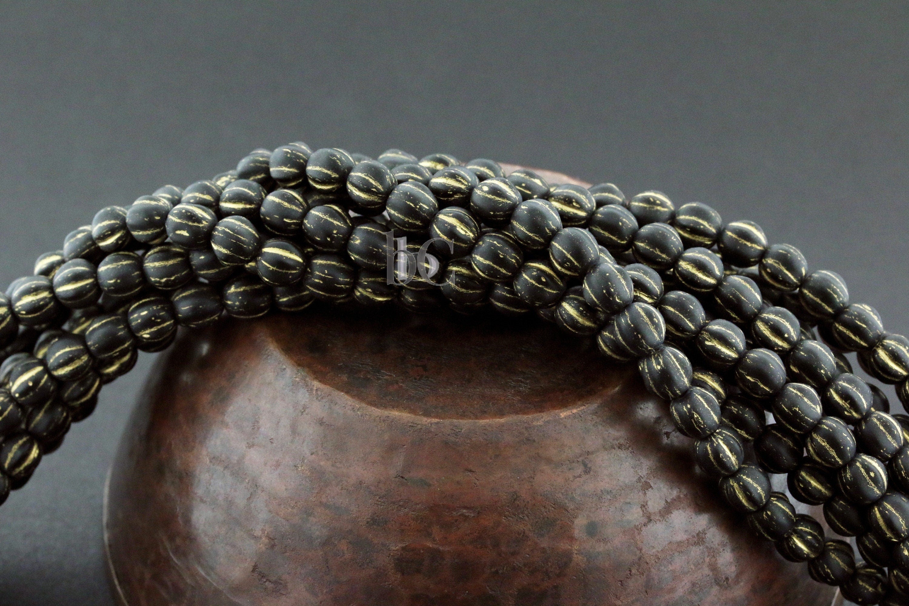 6mm Czech glass Melon round bead - 35 or 105pcs Matte Black with GOLD Wash - 6mm Melon beads