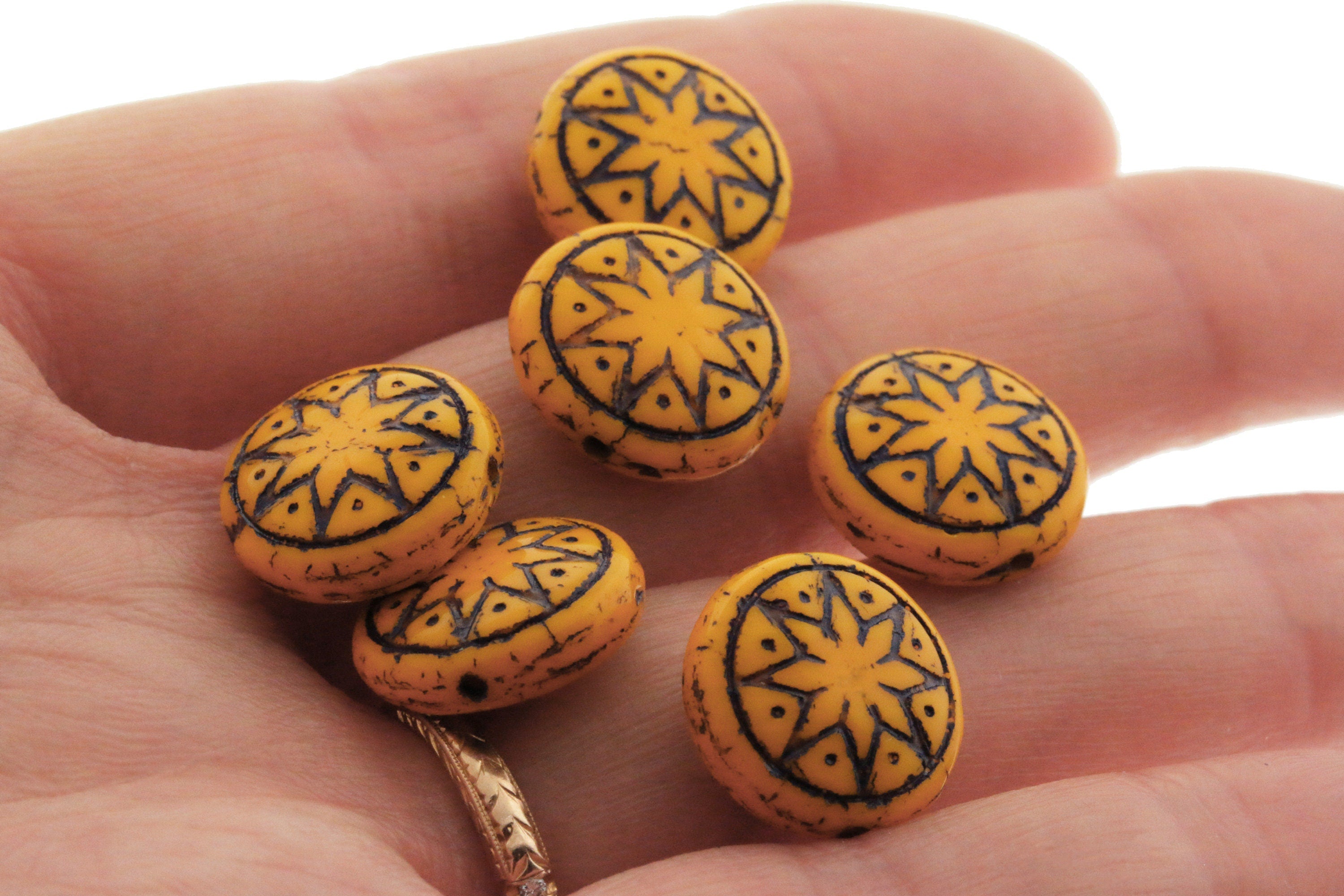 6pcs Czech Star of Ishtar beads - pressed Czech glass puffed coins - Opaque Butterscotch with DARK WINE wash - 13mm