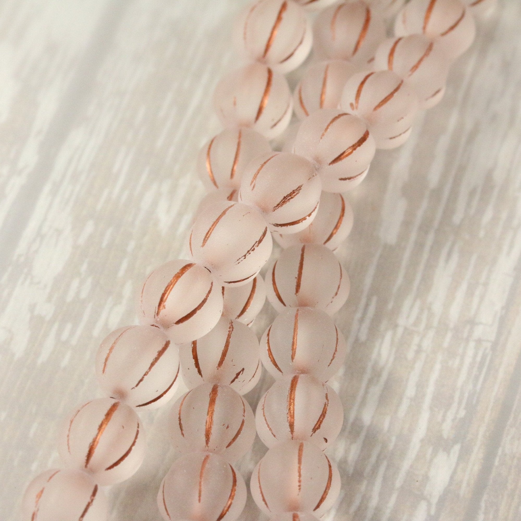 8mm Czech glass Melon round bead - 16pcs FROSTED Clear COPPER WASH - 8mm Melon beads