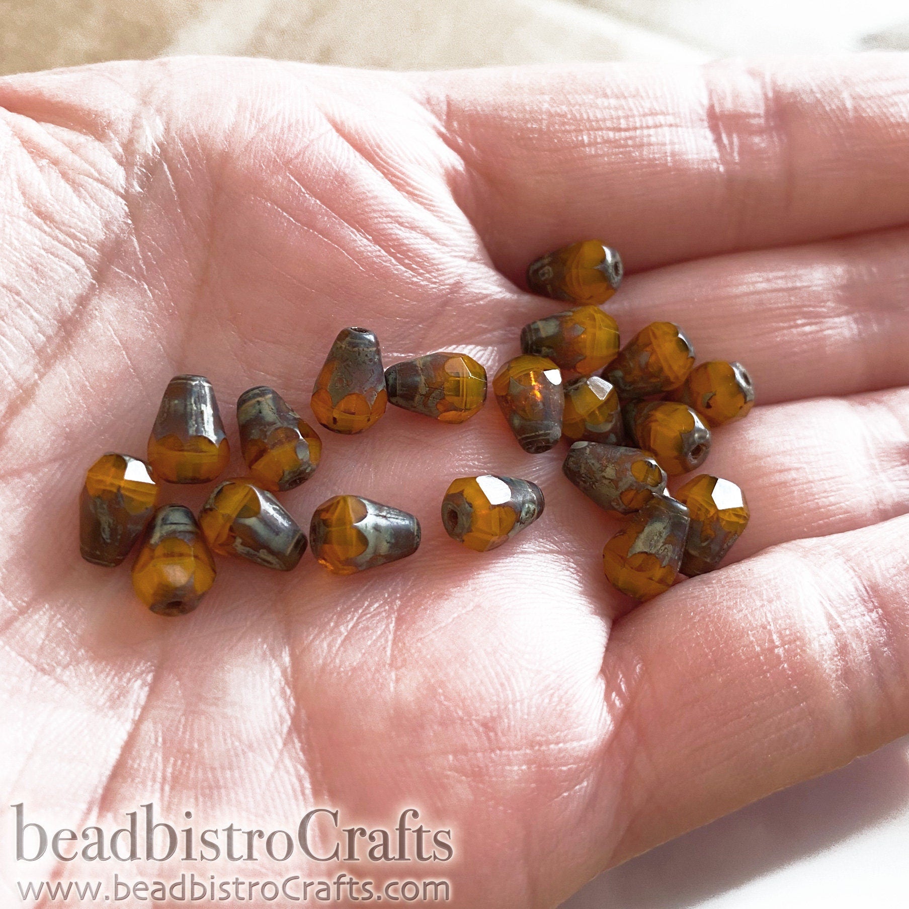 Butterscotch Facetted Glass Drop beads - 18pcs Silky Butterscotch Opal TRAVERTINE facetted Czech glass bead - 8x6mm * NEW Old Stock *