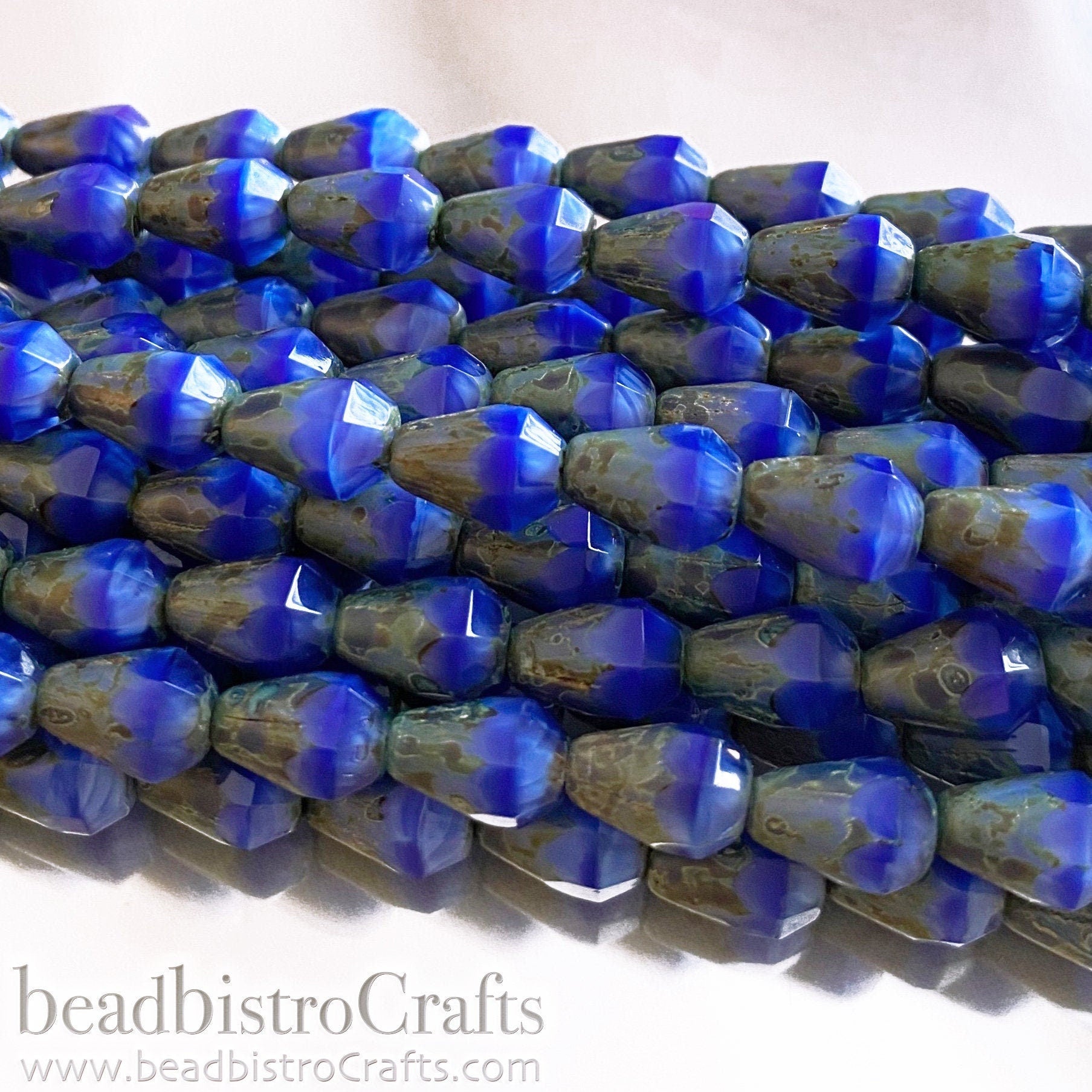 Opaque Cobalt Facetted Glass Drop beads - 18pcs Silky Blue TRAVERTINE facetted Czech glass bead - 8x6mm * NEW Old Stock *