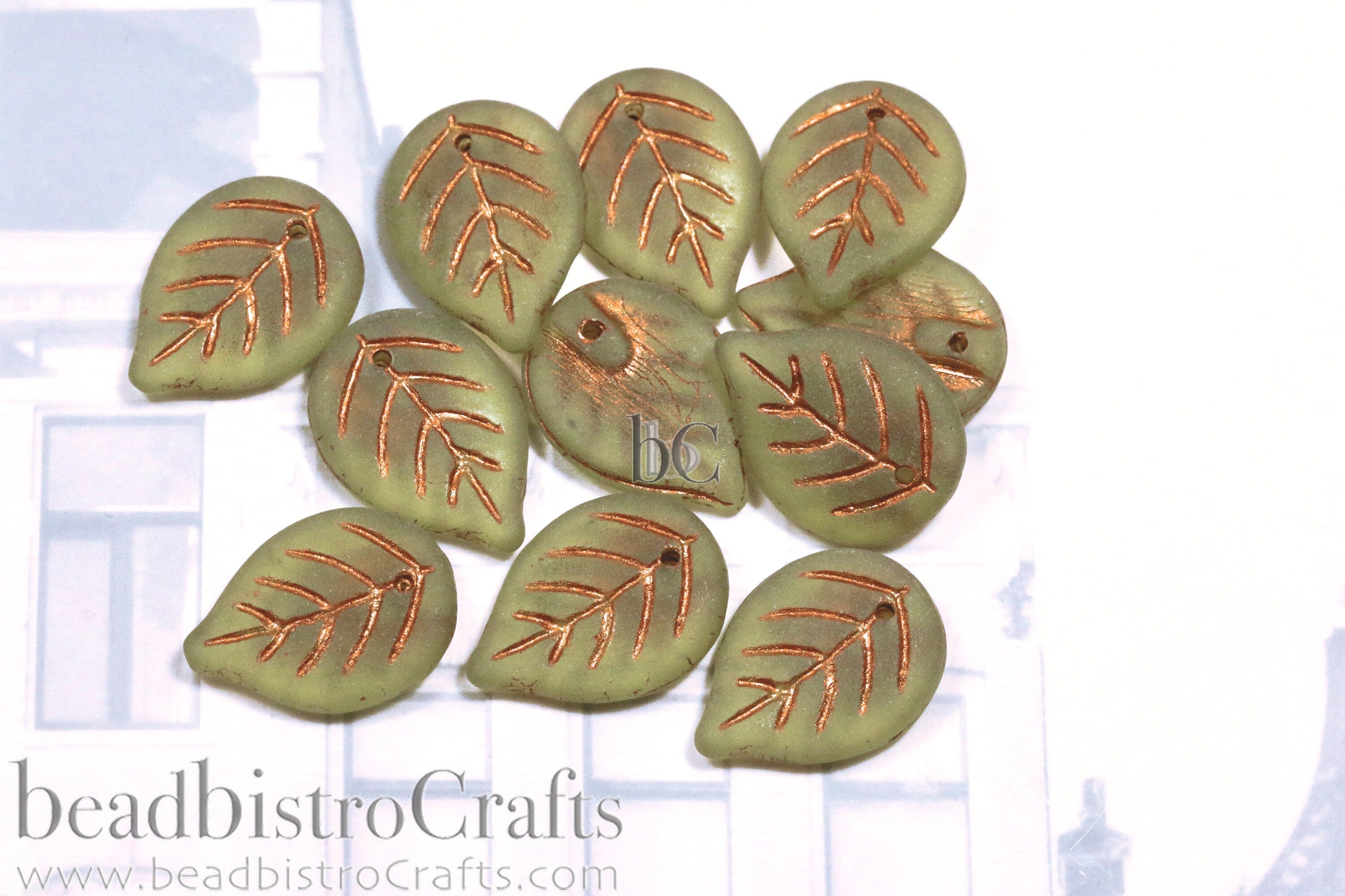 10pcs Leaf beads - Pressed Czech glass Apple Leaves - FROSTED Olivine / Metallic COPPER WASH - 18x13mm