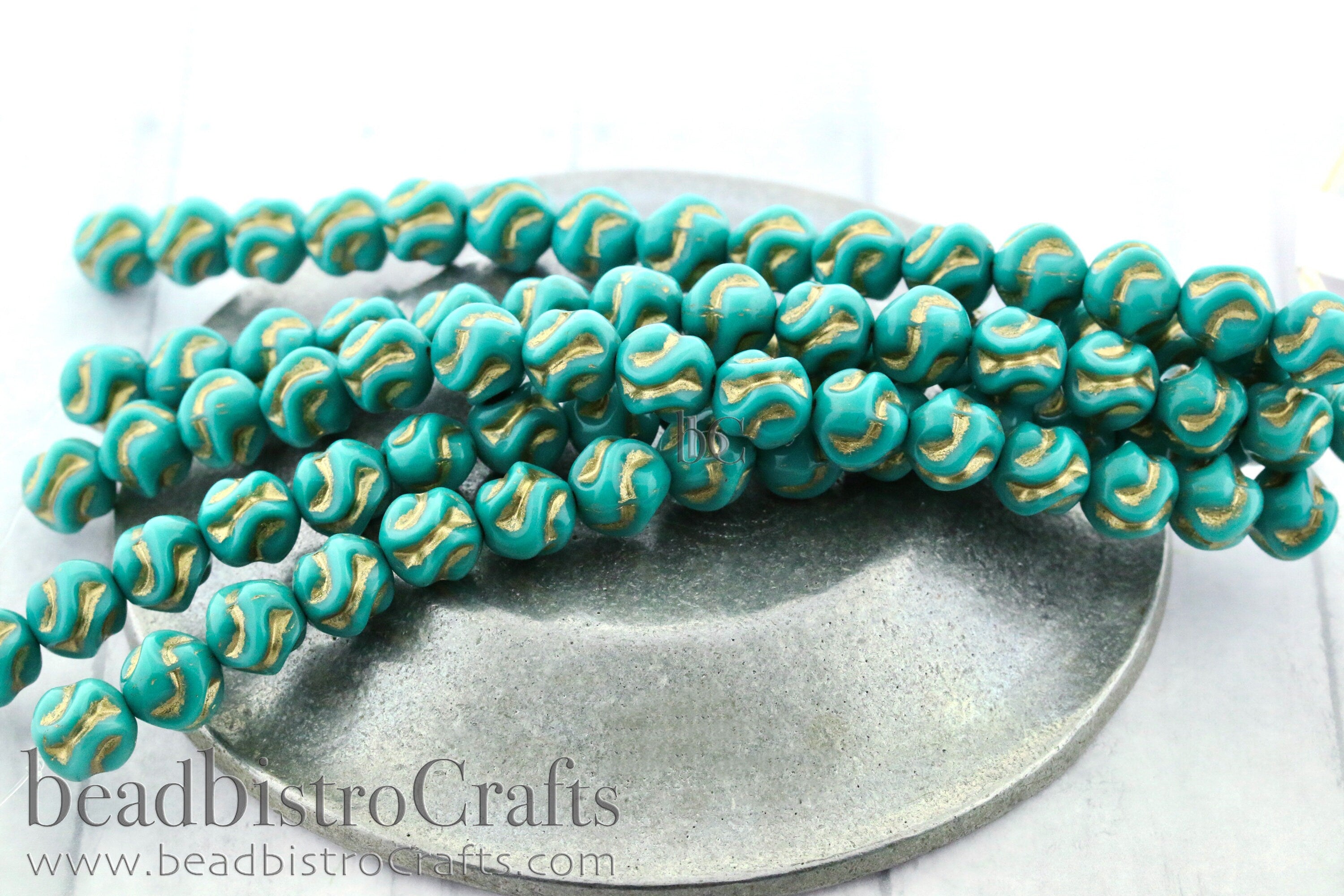 Love Knot Czech Beads - 15pcs Pressed Czech Glass Beads - Opaque Jade / TURQUOISE with GOLD Wash * 8x8mm