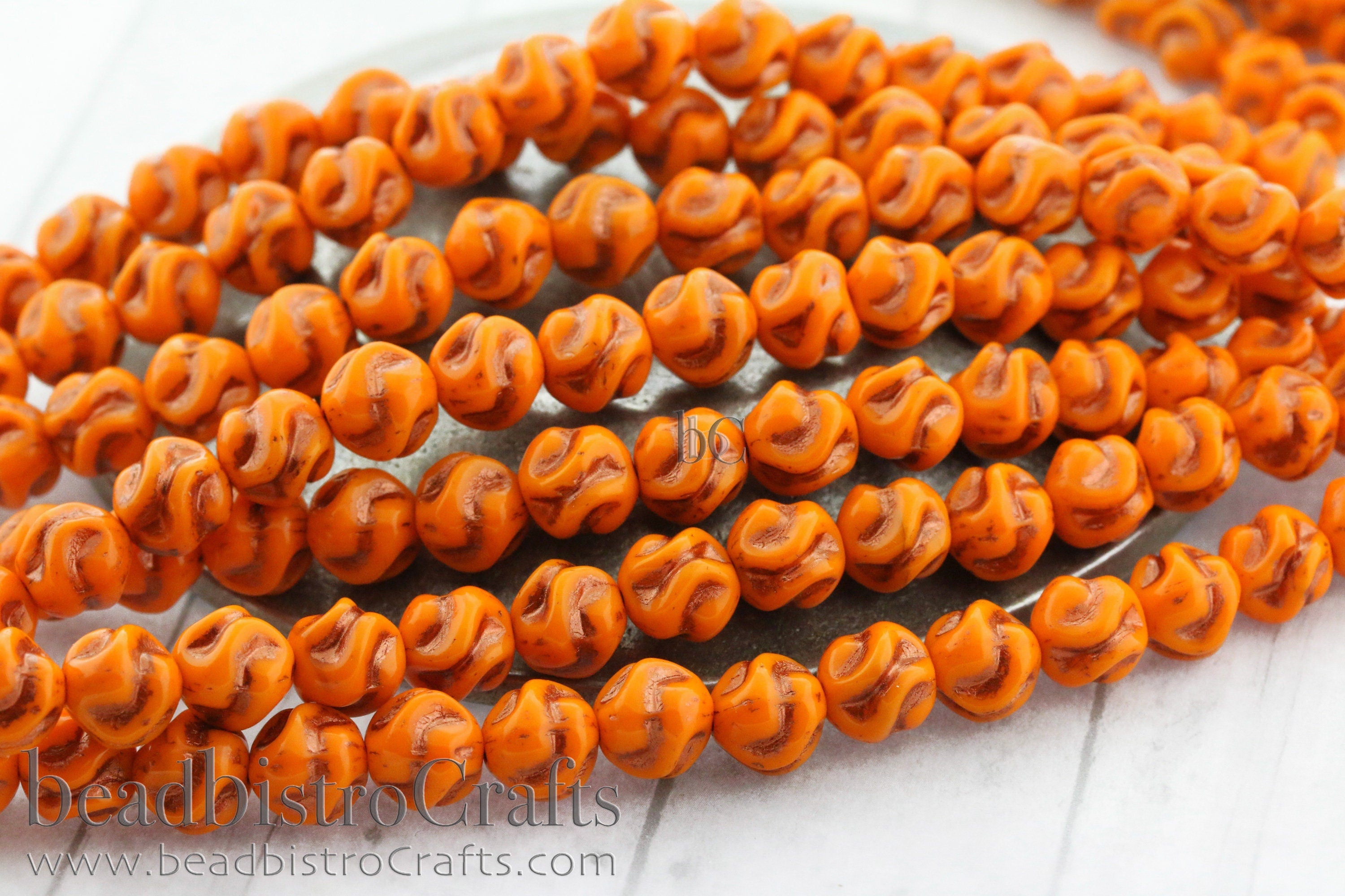 Love Knot Czech Beads - 15pcs Pressed Czech Glass Beads - Opaque Orange with COPPER Wash * 8x8mm