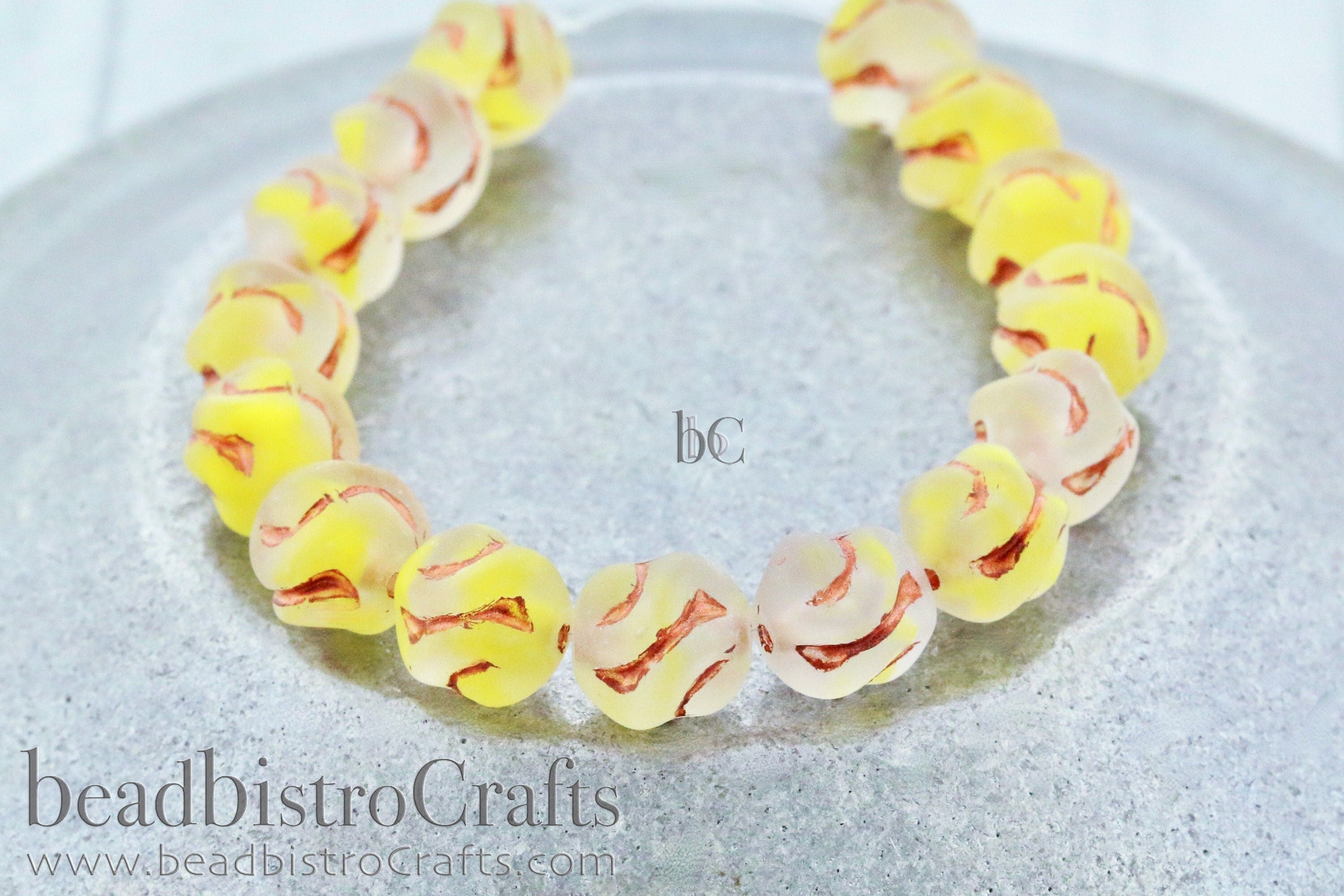 Love Knot Czech Beads - 15pcs Pressed Czech Glass Beads - CLOUDY FROSTED Yellow with COPPER Wash * 8x8mm